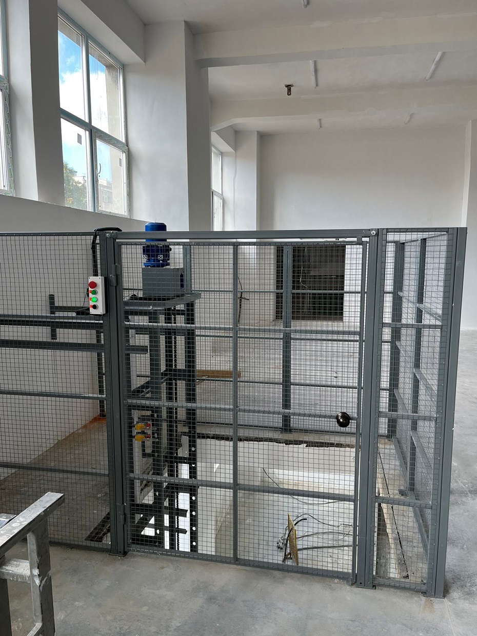 Мачтовый подъемник, 250 кг в Казани