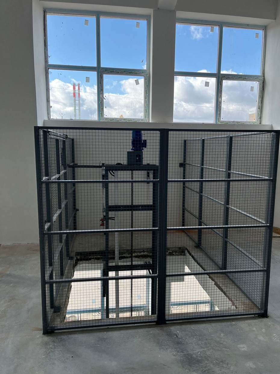 Мачтовый подъемник, 250 кг в Казани